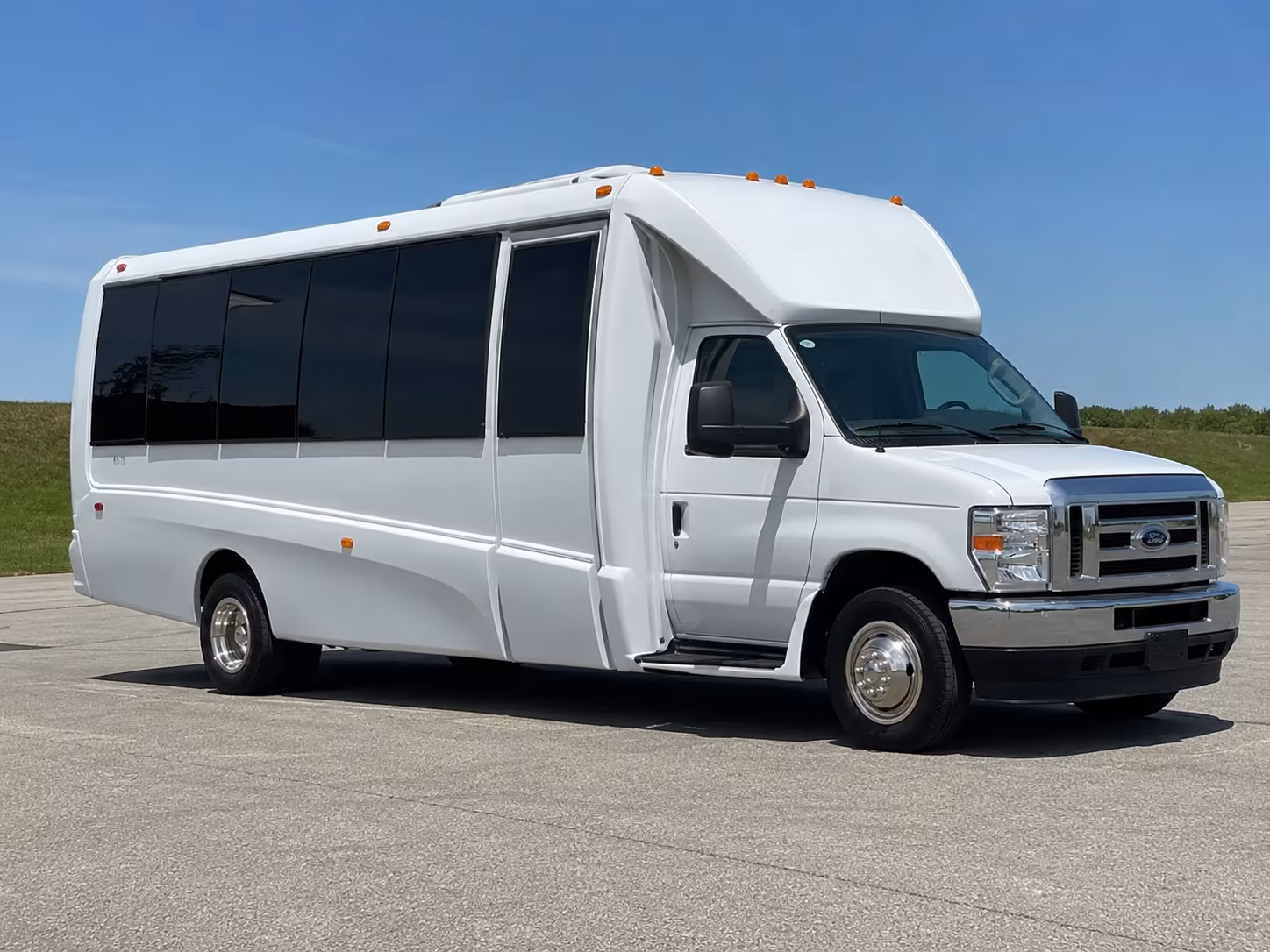 Dallas Concert & Music Festival Transportation party bus exterior