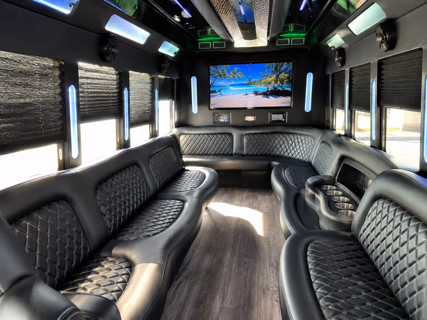 Dallas Winery Tour & Pub Crawl Transportation