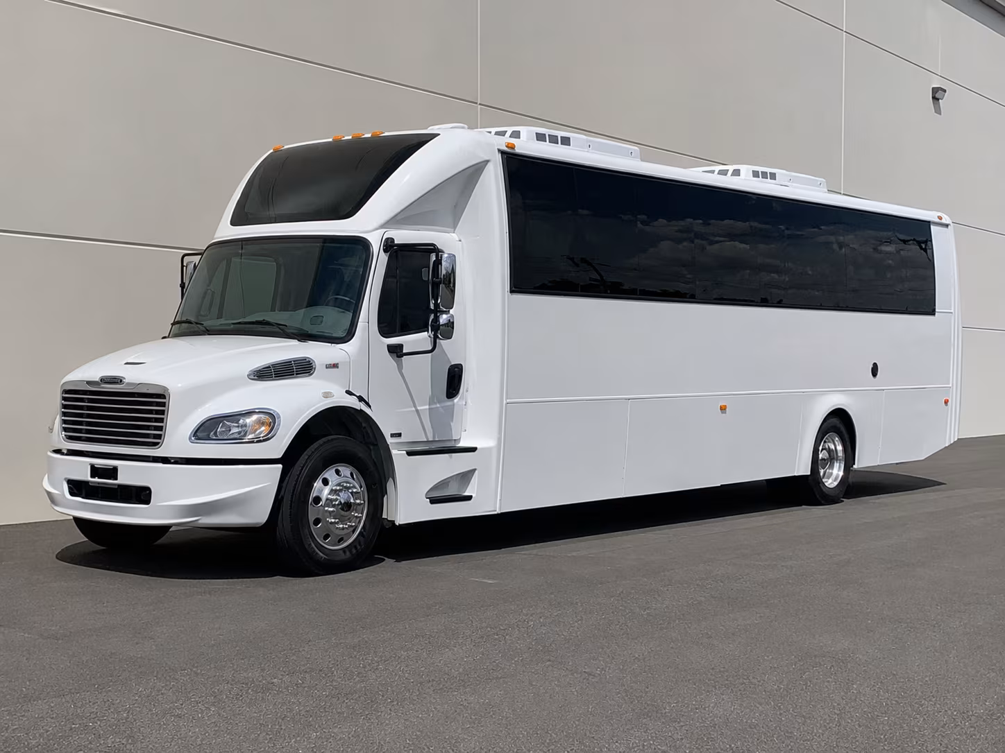 Irving Winery Tour & Pub Crawl Transportation