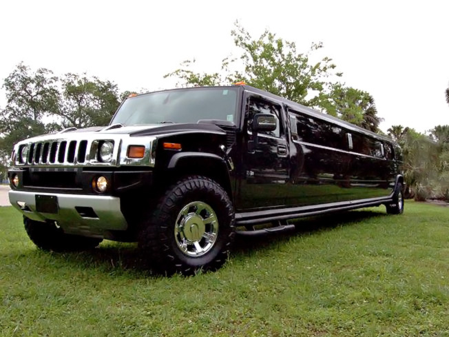 Dallas Black Hummer Limo